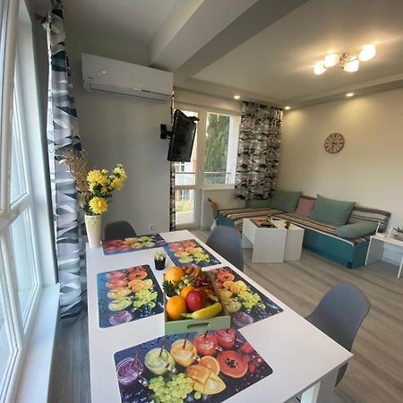 Уютен Нов Апартамент - Стара Загора С Две Спални Apartment Ngoại thất bức ảnh